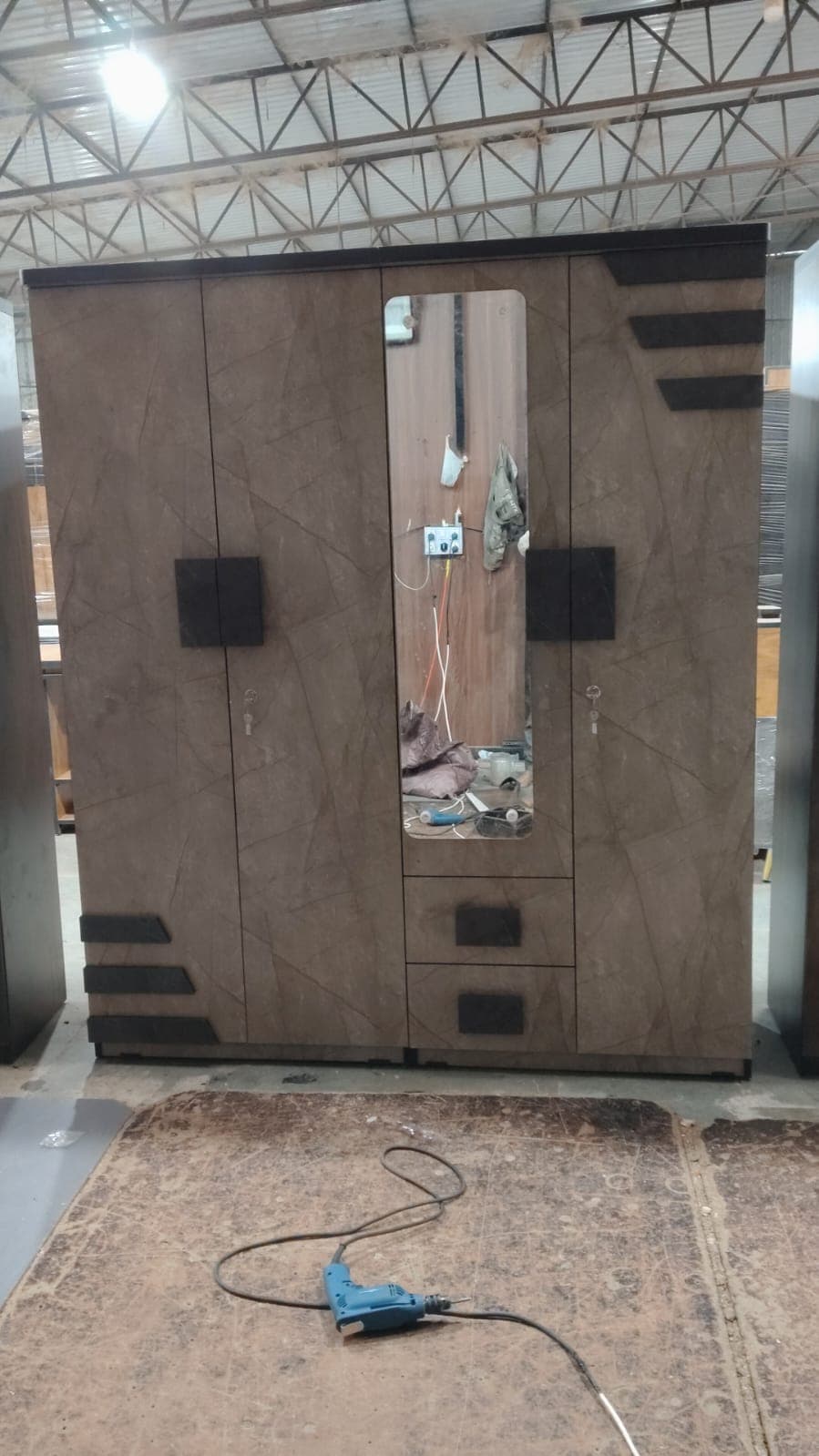 Light and dark caspio marble