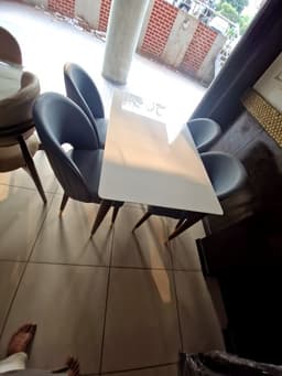 Dinning table