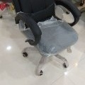 Low back visitor chair
