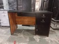 Office table 4x2 in kamrej surat